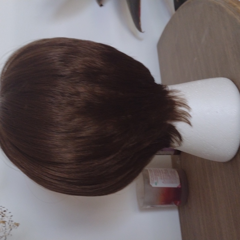 Wig - Picture 4 of 4